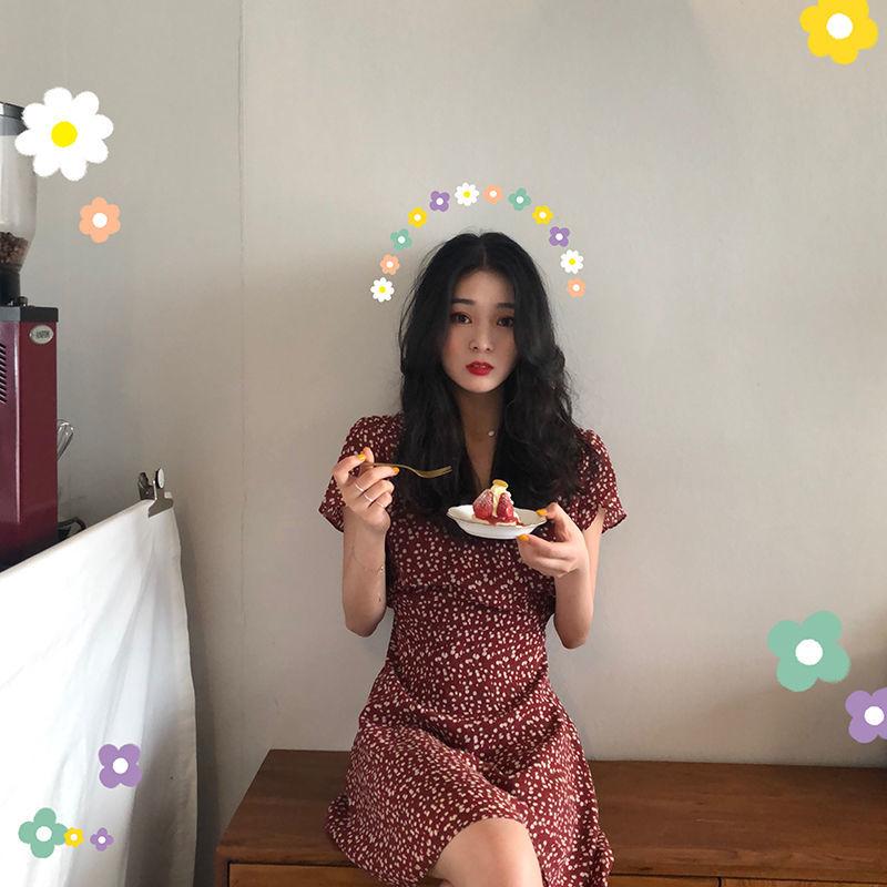 Retro Red Floral Dress Female Spring Summer V-neck Short-sleeved Fashion Waist Mini Skirt Wild Casual Slim