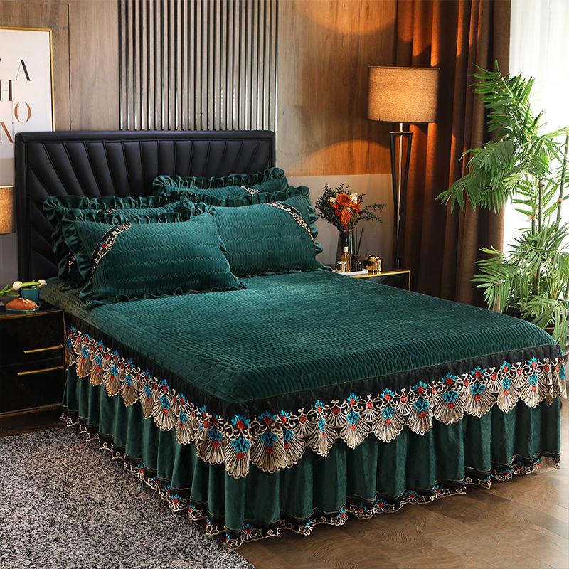 3pcs/set Crystal Velvet Padded Bed Skirt Lace Autumn and Winter Sheets European-style Simmons Protective Cover