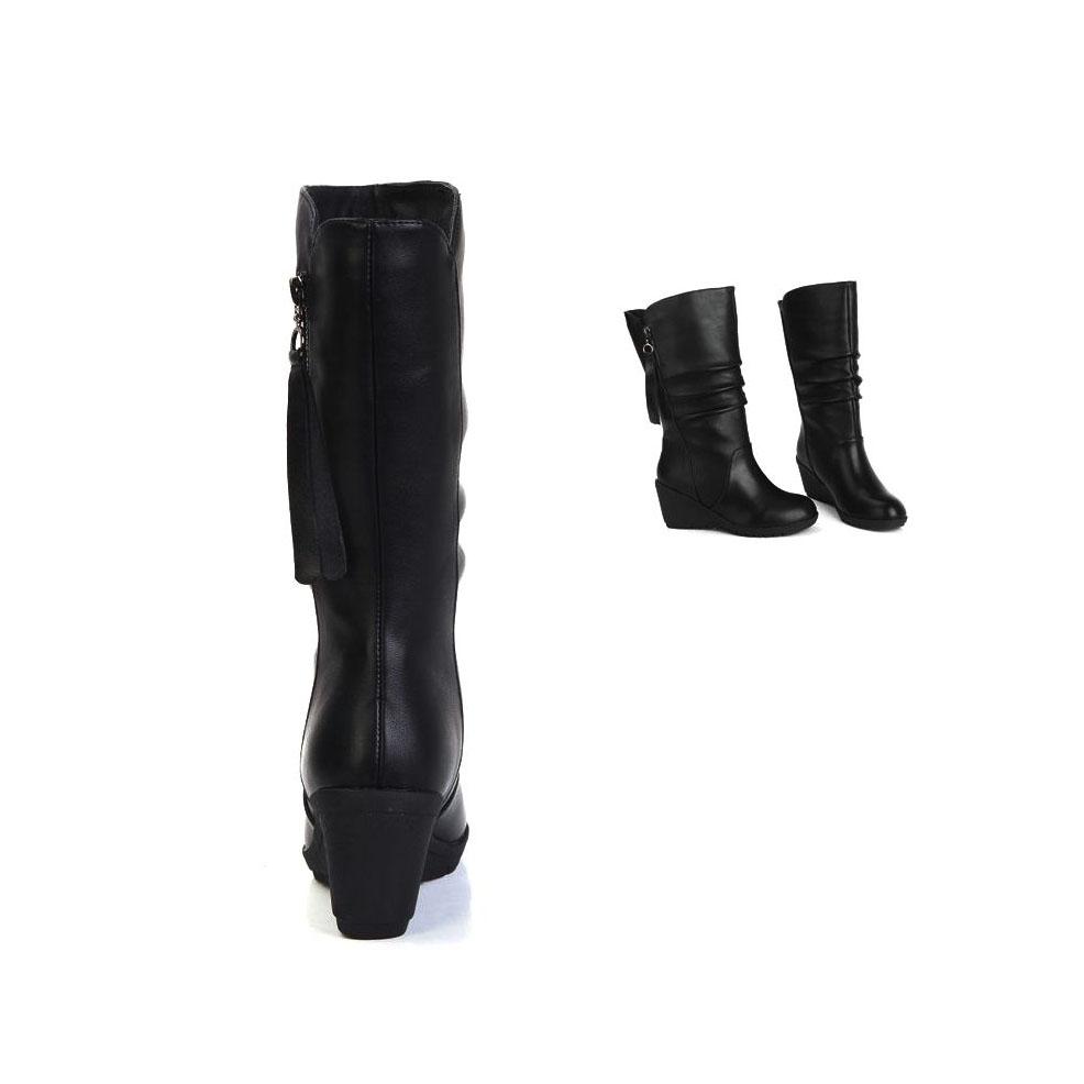 Women's Autumn and Winter Wedge-soled Boots Versatile Long Plush Boots Black Thick Heel Large Size Pleated Boots