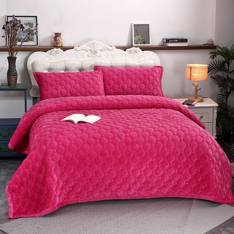 3pcs/set Crystal Velvet European-style Bed Sheet Simple Blanket Large Non-slip Simmons Protective Cover