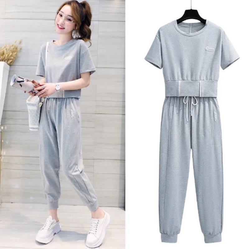 Sports Suit Women's Summer Casual Solid Color Short-sleeved Short Loose T-shirt Waist Nine-point Pants Two-piece Set