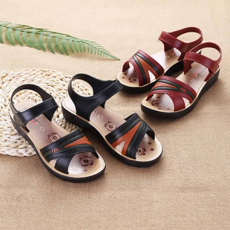 Sandals Non-slip Deodorant Women's Flat Velcro Beach Shoes Fashion Outerwear Ladies Middle-aged and Elderly Summer Shoes
