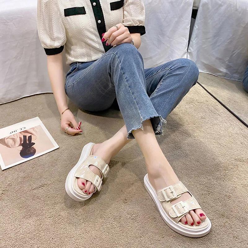 Summer Women's Small Fragrant Wind Platform Sandals and Slippers Women's Outer Wear Fashionable Beach Shoes