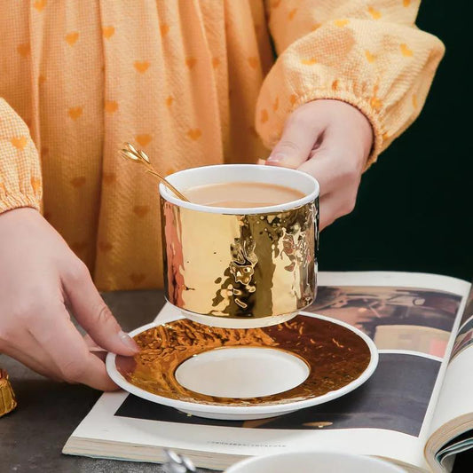 European Style Small Luxury Coffee Cup Embossed Ceramic Cup with Gold Flower Tea Cup and Saucer Set Simple with Saucer Spoon Set Cup