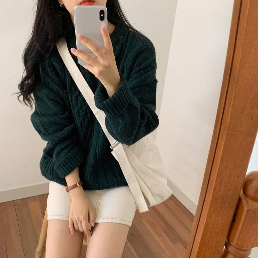 Pofuove Autumn Winter College Wind Twist Round Neck Sweater Girl Student Loose Wild Knitted Top