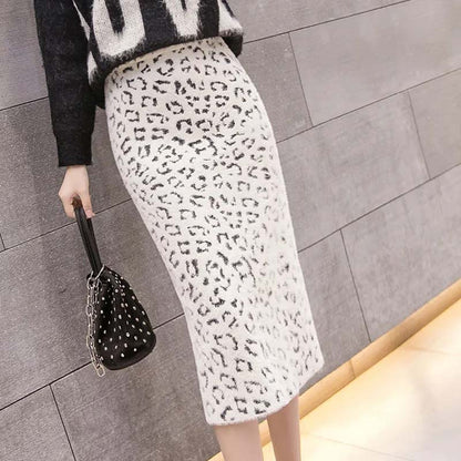 Women's Autumn and Winter Fashion Warmth Imitation Mink Fleece Leopard Print Thick Knitted Skirt High Waist Bag Hip Mid-length Slit Wool Skirt