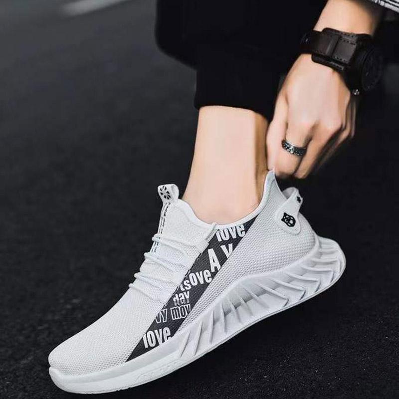 Men's Lightweight Spring and Autumn Cloth Shoes Breathable Sports Running Shoes Non-slip Casual Shoes
