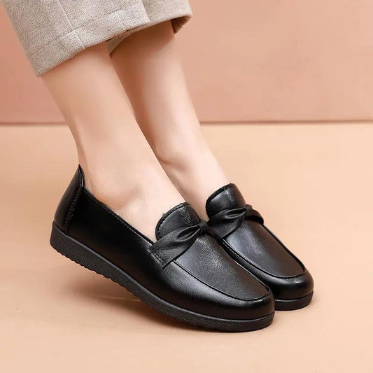 Mother's Shoes Spring and Autumn Leather Shoes Comfortable Soft Sole Non-slip Single Shoes Flat Work Shoes Comfortable Soft Leather Casual Shoes