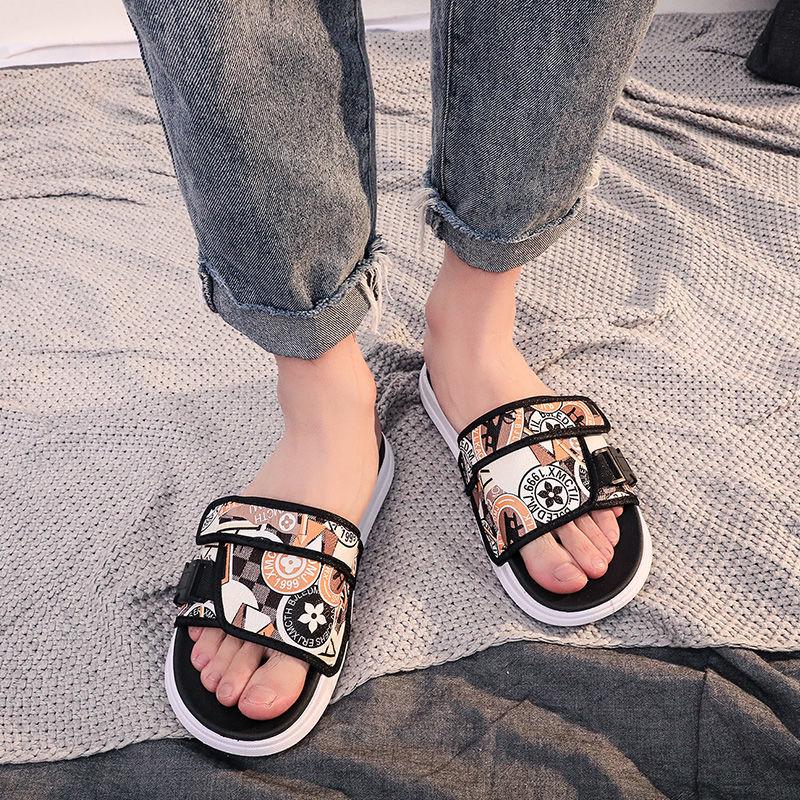 Summer Men's Net Red Sandals and Slippers Non-slip Soft Bottom 2020 Tide Flat Bottom Couple Wear Slippers Korean Version