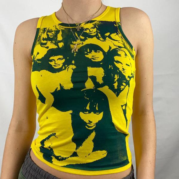 Portrait Graphic Print Tank Top 90s Vintage Harajuku Sleeveless Crop Top Y2K Aesthetic Summer Slim Fit Tee Tops Streetwear