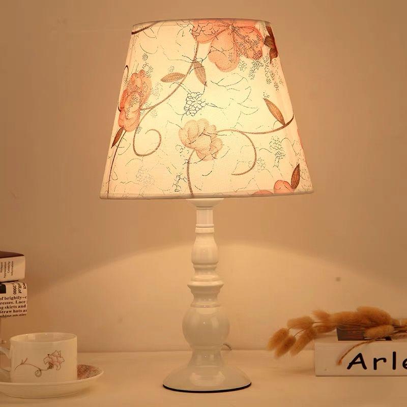 European  Bedside Reading Light Led Table Lamp fabric Desk Lamp interior lighting Home Decor