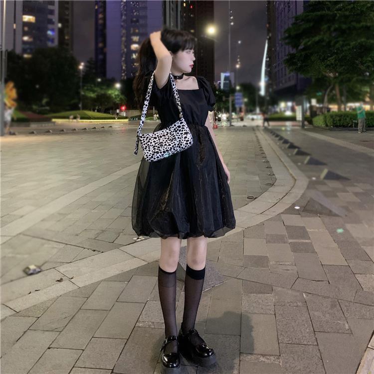 Woman Square Collar Puff Short Sleeves Black and White Fairy Skirt Lace Yarn Tutu Skirt Dress Wedding Bra
