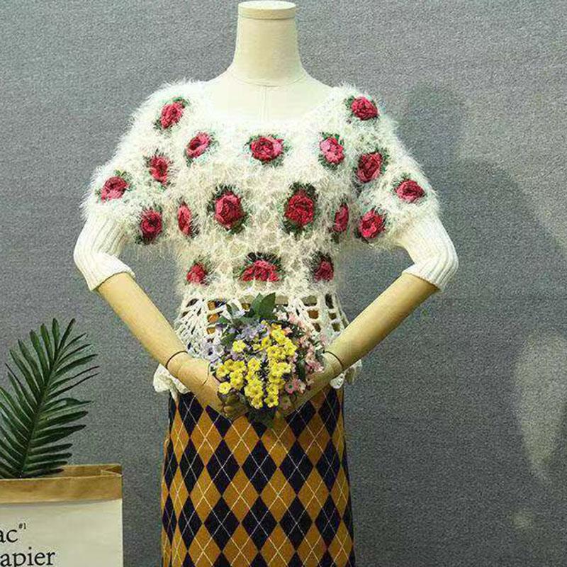 Fall/winter Women Crocheted Knit Jumper Short Pullover Batwing Sweater  Round Neck Mohair Sweater Outwear