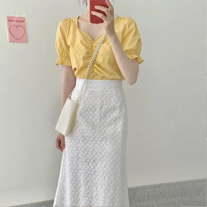 Two-piece Small Fresh Jacket Temperament Sweet Half-length Skirt Suit Female Short-sleeved Shirt + Half-length Skirt Lady Sweet Style Two-piece Suit