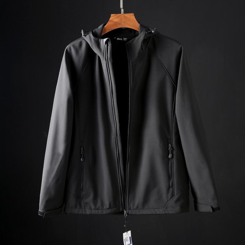 Outdoor Windbreaker Men's High-density Water-repellent Fabric Composite Soft Shell Jacket Autumn and Winter Hooded Jacket