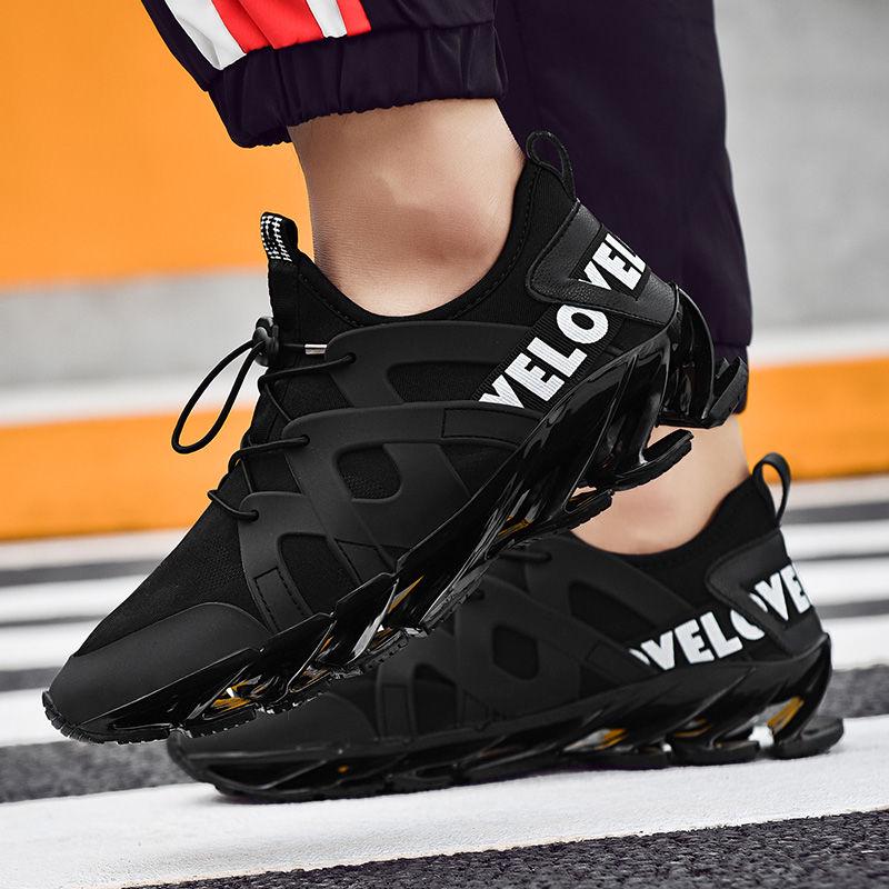 Mens Casual Shoes Outdoor Breathable Blade Shoes Mesh Comfortable Anti-slip and Wear-resistant