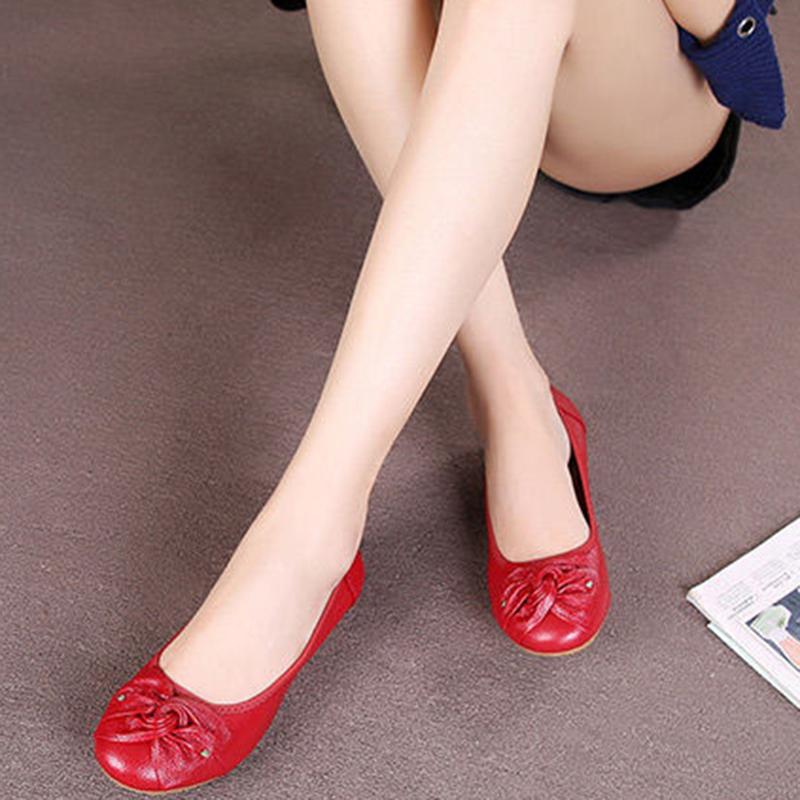 First Layer Cowhide Women Shoes Flat Mother Shoes Large Size Single Shoes Women Leather Peas Shoes Women Soft Soles