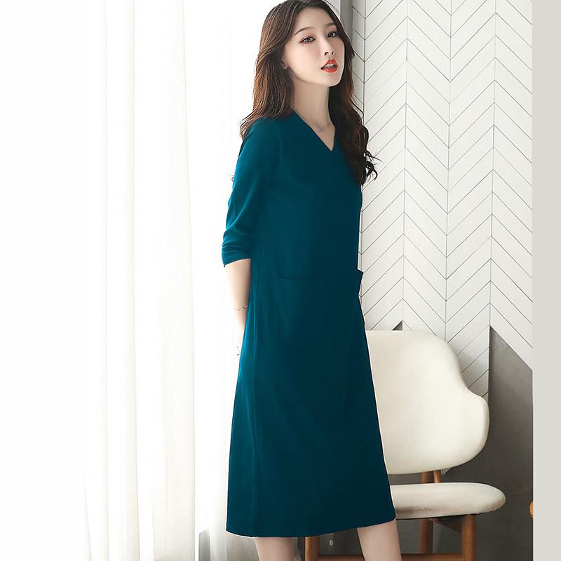 Ladies Dress Solid Color Five-quarter Sleeves Spring and Summer V-neck Large Pockets Pure Cotton Sweat-absorbing Soft and Comfortable