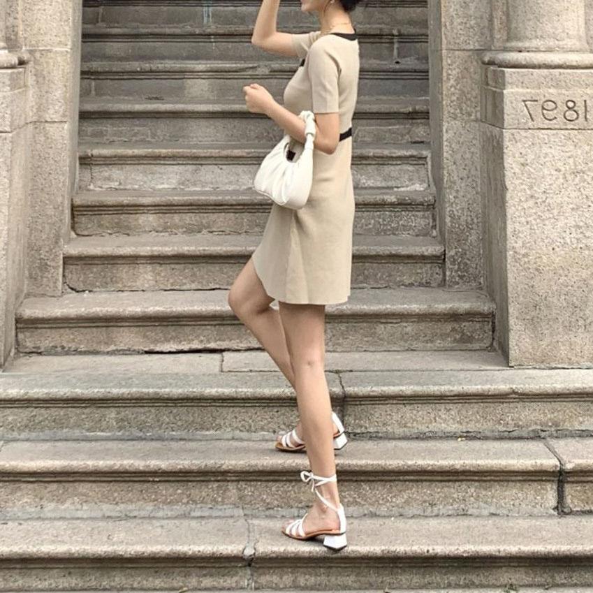 Female Vintage Knitted Short Sleeve Party Dress Slim Elegant Square High Waist Button Holiday Dress