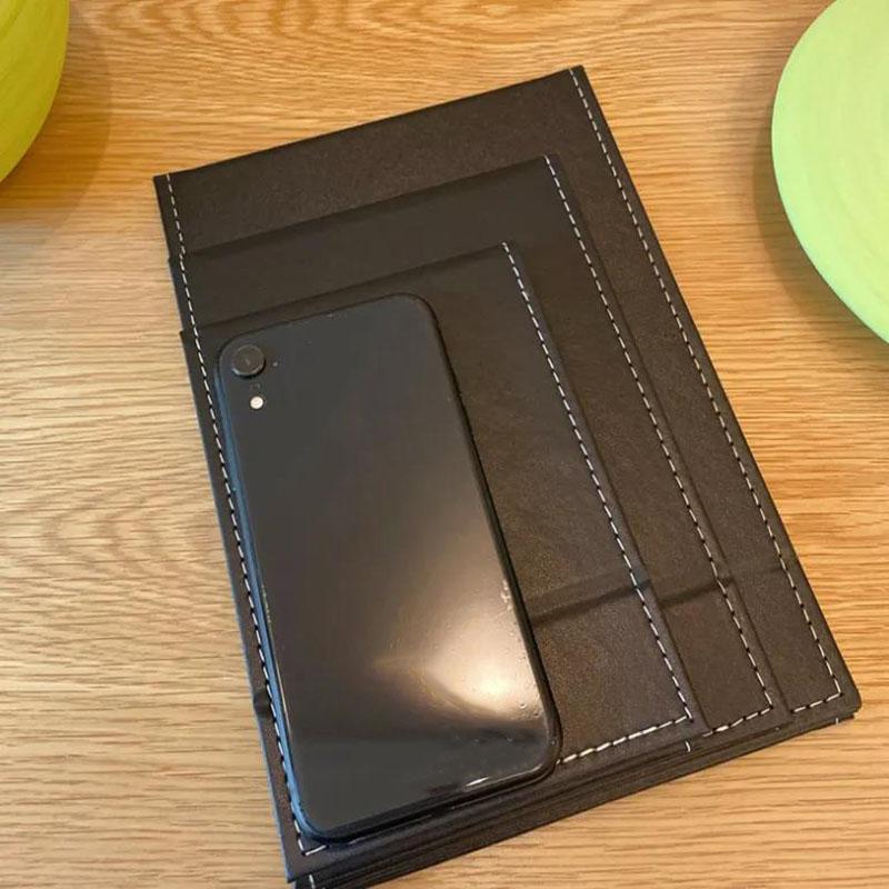 Crocodile Pattern Ladies Leather Folding Mirror Desktop Creative Portable Makeup Mirror HD Travel Out Household Essentials
