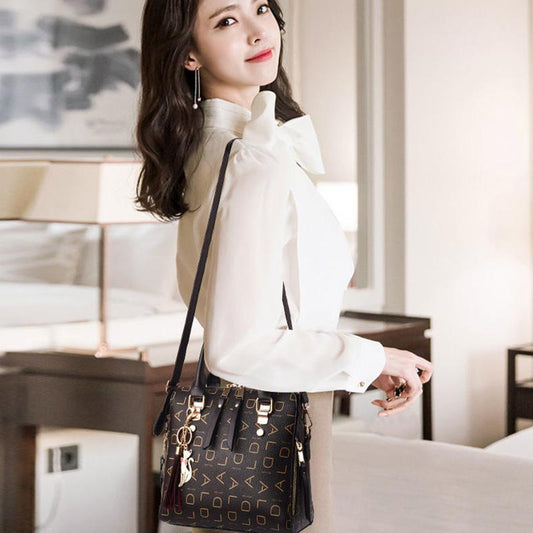Women's Bag Summer Large-capacity Bag Fashion All-match Pendant One-shoulder Handbag