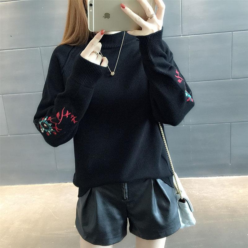 Casual Autumn Winter Turtleneck Sweater Women Embroidery Knitted Sweaters Warm Pullover Sweater