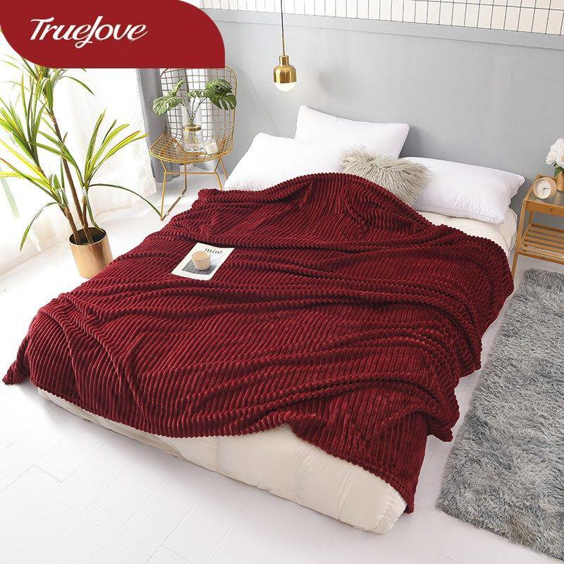 Super Soft Coral Fleece Blanket Light Weight Solid Warm Flannel Sofa Cover Bed Cover Flannel Blanket Warm and Breathable Bed Sheet Cover Blanket
