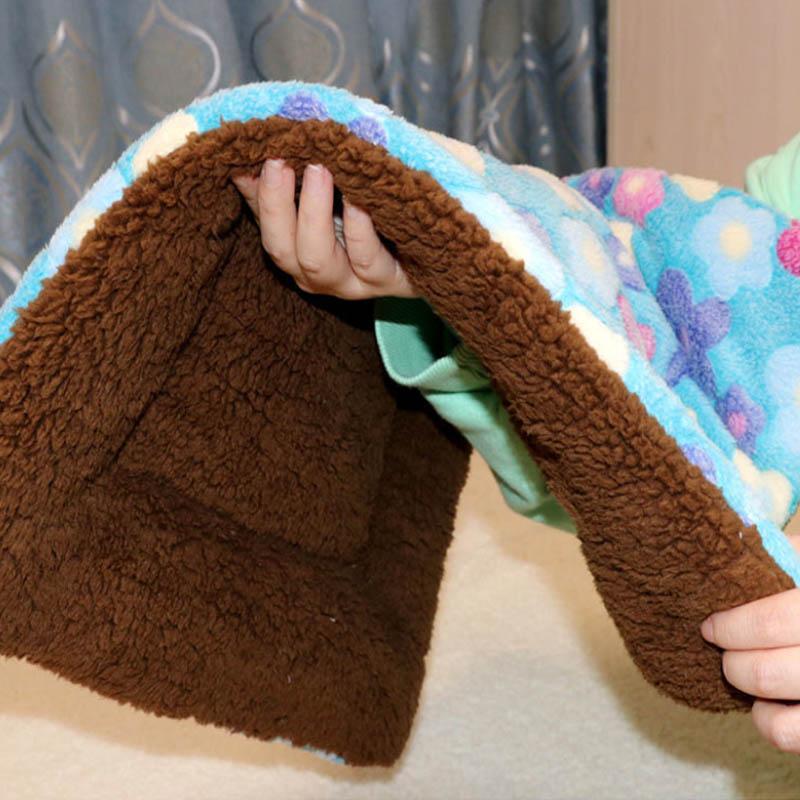 Pet Cushion Autumn and Winter Cat Thick Blanket Dog's Nest Mat Carcass Sleeping Cotton Quilt Warm Sleep Pad