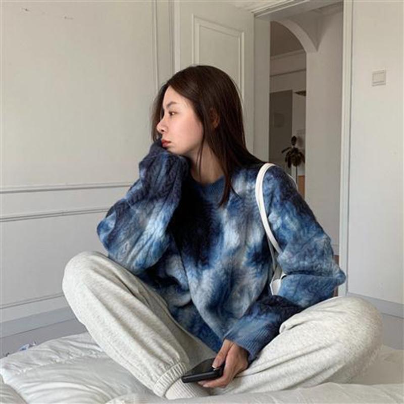 Tie-dye Sweater Women Autumn  Winter Wear Long-sleeved Loose Retro Twist Pullover Sweater Thick Top