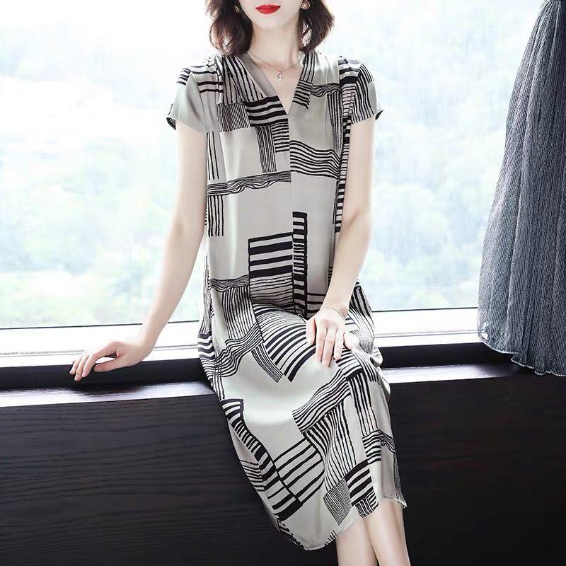 Spring Summer Women's Casual All-match Solid Color Striped Pattern Loose Large Size Short Sleeve Over-the-knee Long Skirt