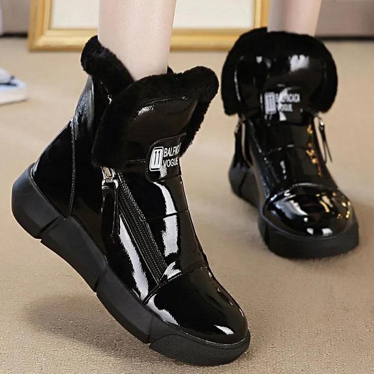 Women's Short Snow Boots Plush Warm Shoes Winter Non Slip Cotton Shoes Female Plus Size Flat Soled Boots