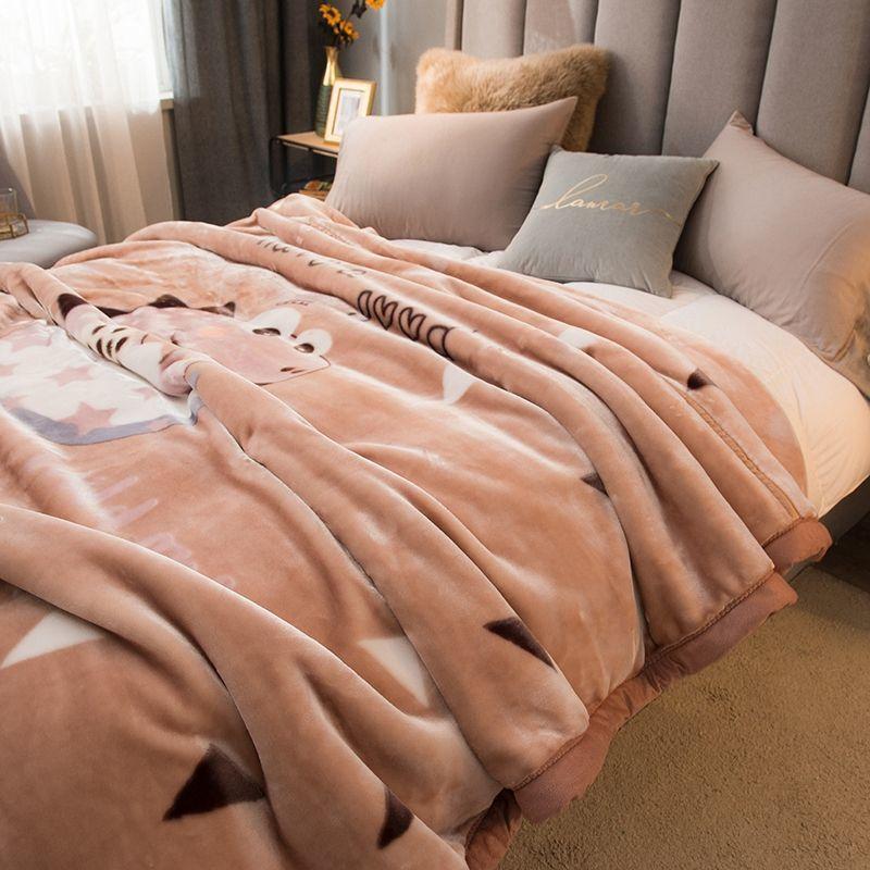 Large-size Fluffy Super Soft Quilt Coral Fleece Blanket Double-sided Plus Fleece Blanket Warm and Breathable Sheets Nap Blanket Air Conditioning Quilt