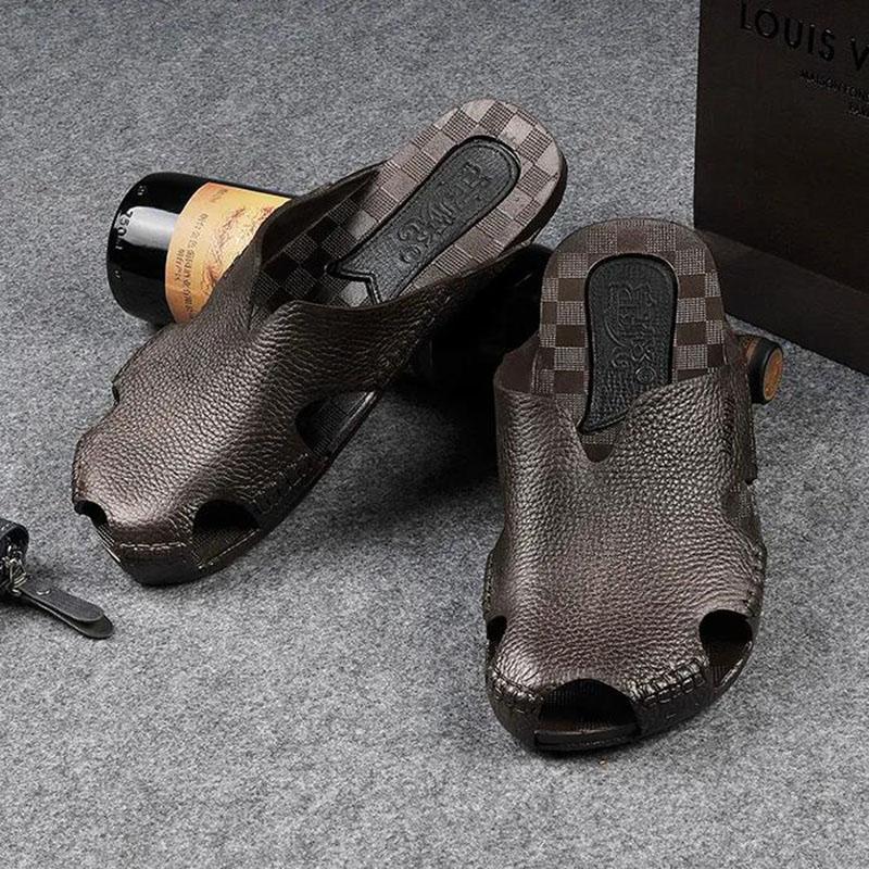 Summer Hole Shoes Men's Korean Soft-soled Fashion Slippers Non-slip Outer Wear Sandals Casual Beach Shoes Baotou Sandals