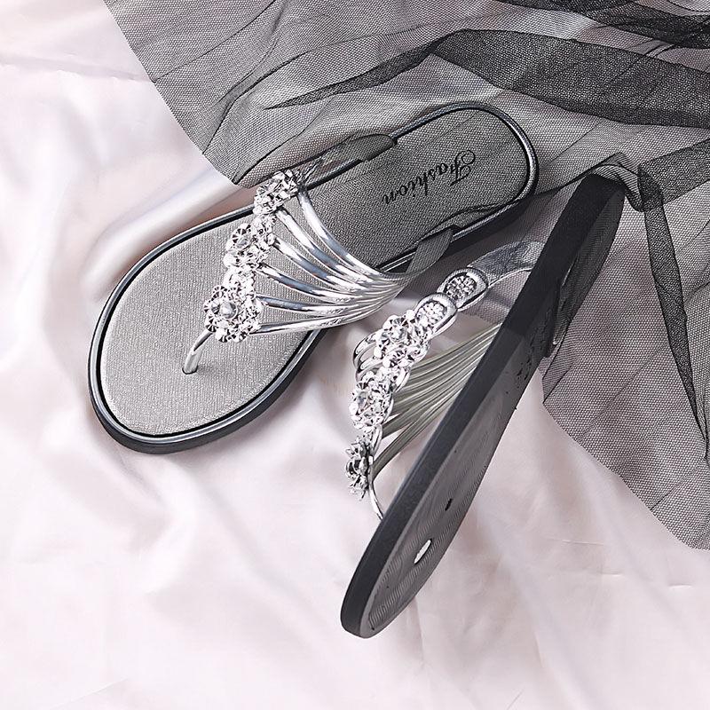 Slippers  Women's Outer Wear  Ladies Fashion  All-match Flip-flops  One-word Slippers  Outing Shoes  Summer Beach Shoes