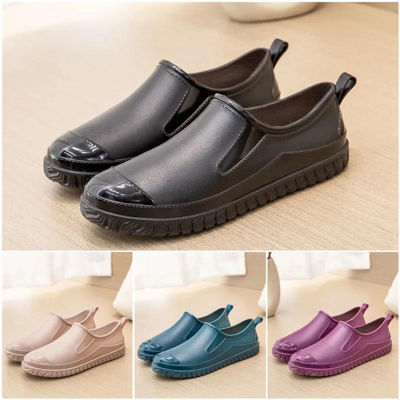 Pumps Ladies Anti-Slip Water Shoes Short Tube Car Wash Kitchen Work Rain Boots Flat Bottom Wear-resistant Embossed Design
