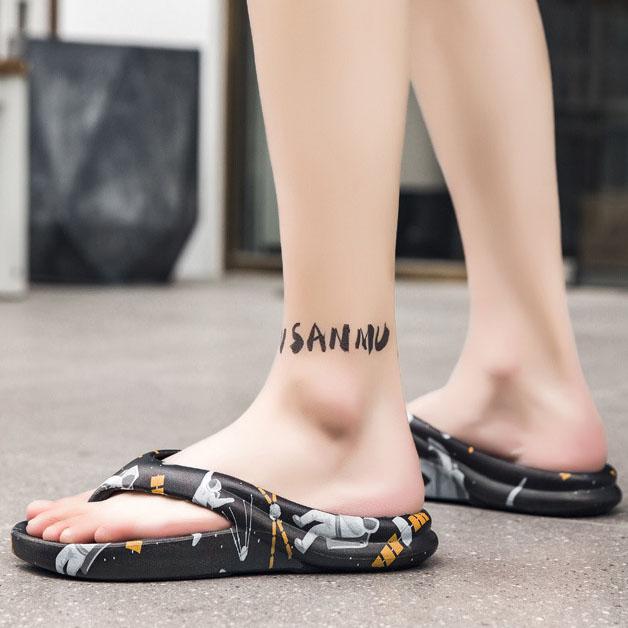 Men's and Women's Household Soft Sole Flip Flops Spring Summer Soft Slippers Non-slip Large Size Outdoor Beach Slippers