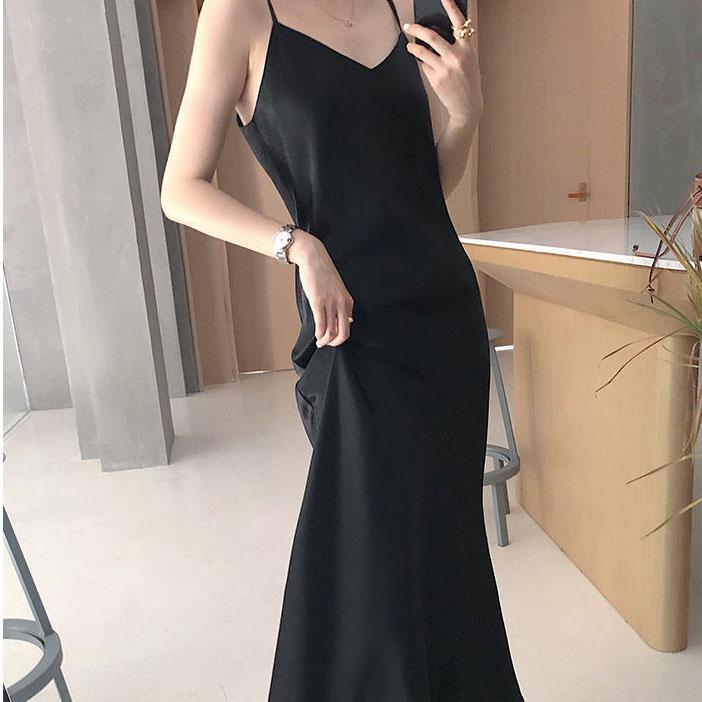 Women's Spring and Summer Korean Elegant Smooth Suspender Satin Long Solid Color A-line Dress