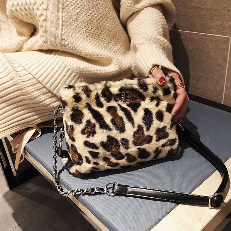 Autumn and Winter Plush Bag Ladies Trendy Plush Small Bag Wild Chain Bag Shoulder Messenger Bag
