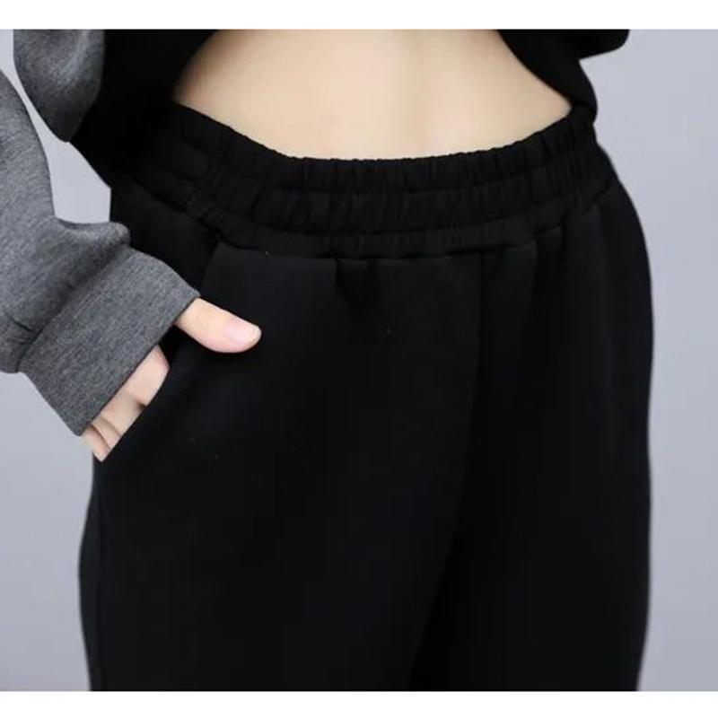 Women's Suits Are Loose Thin and Age-reducing Casual Two-piece Round Neck Long-sleeved Shirt + Casual Pants Warm and Comfortable
