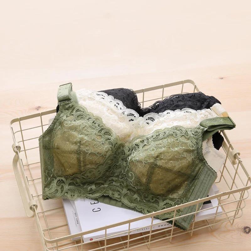 Women's Large Size Bra Full Cups Breathable No Steel Ring Bra Ultra-thin Soft Sexy Floral Lace Transparent Brassiere Hollow Out Adjustable Underwear