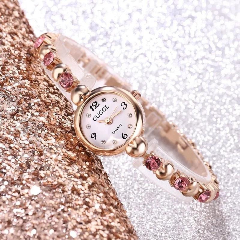 Women's Korean Luxury Rhinestones Quartz Watches Small Simple Bracelet Watches Crystal Diamond All-match Watch Bracelet