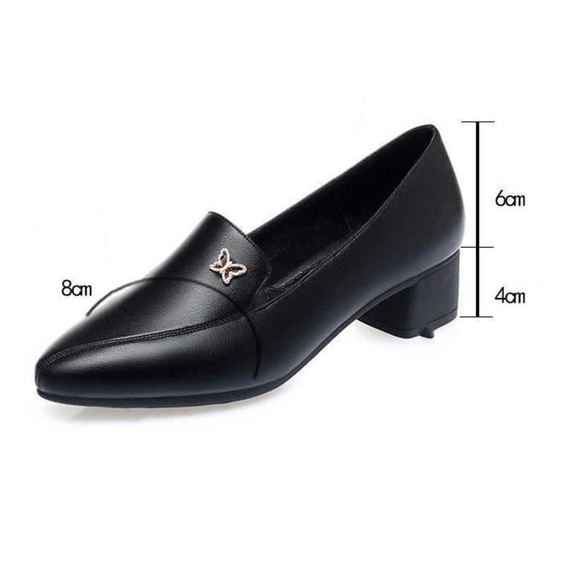 Women's Soft Leather Black Middle Heel Thick Heel Non-slip Mother Shoes Large Size Professional Leather Shoes