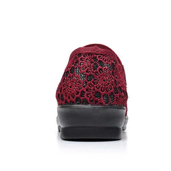 Female Spring Solid Color Soft Sole Flat Hollow Out Shoes Women's Summer Large Size Breathable Mesh Shoes