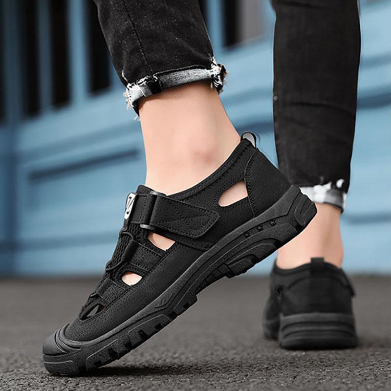 Summer Breathable Beach Mesh Sandals for Men's Outdoor Sports and Leisure Driving Hole Shoes