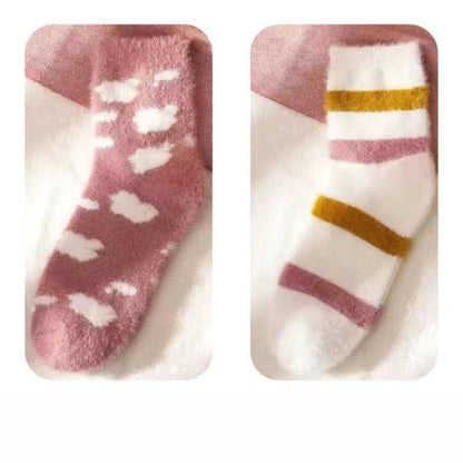 Two Pairs of Mink Fleece Socks Autumn and Winter Plus Fleece Thick Warm Floor Socks Women's Coral Fleece Home Sleep Socks