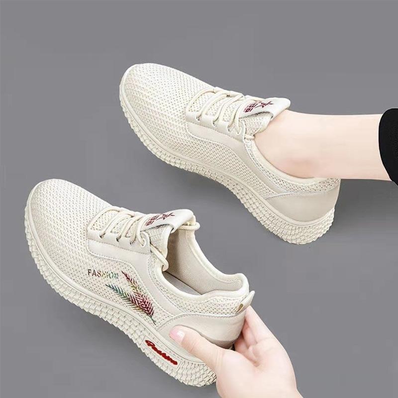 Ladies Mesh Shoes Flying Woven Mesh Sneakers Breathable Versatile Casual Lightweight Soft Sole Running Shoes