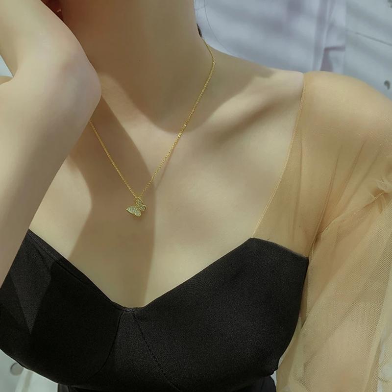 Exquisite Butterfly Necklace Simple Necklace Clavicle Chain Women's Sweater Necklace Chain Necklace Choker Necklaces Personalized Ornament