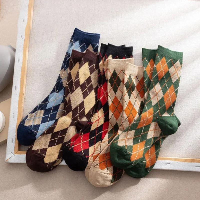 Six Pairs of Women's Socks Korean Fashion Plaid High Socks Autumn and Winter Retro Wild Pile Socks