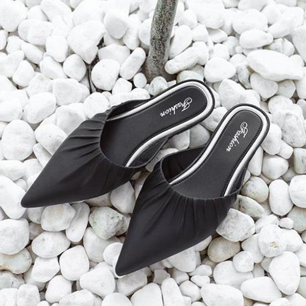 Slippers Women's Bag Skates Wear Bag Head Lazy Slippers Wild Slippers Outdoor Slippers Pointed Shoes