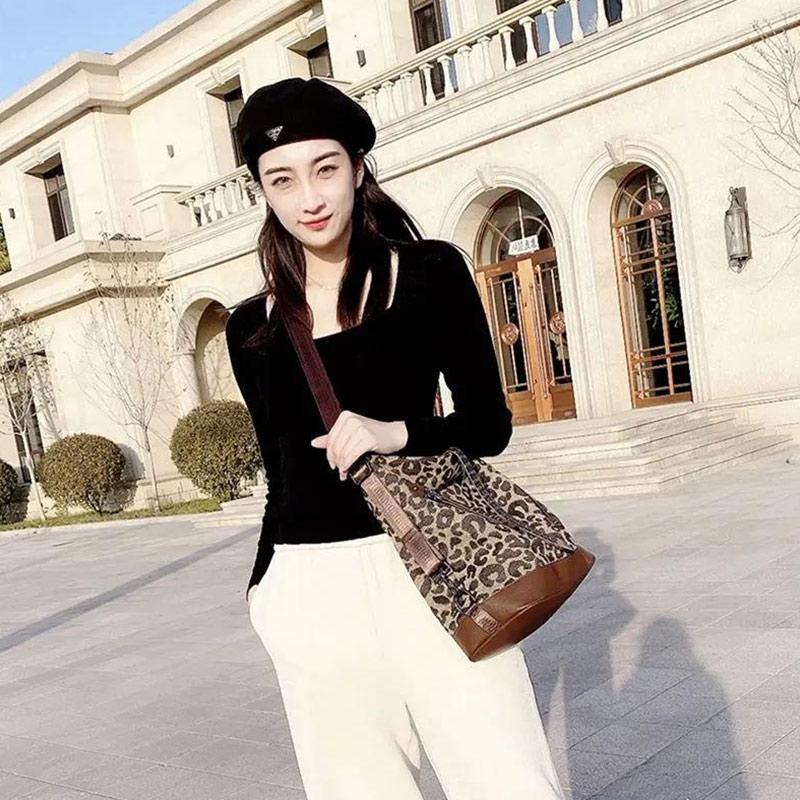 Fashion Trend Leopard Print Multifunctional One Shoulder Messenger Backpack Women's Large Capacity Travel Backpack